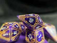 Load image into Gallery viewer, Genderless Monarch - Set of 7 Gothic Frame Dice