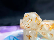 Load image into Gallery viewer, Divinity - Set of 8 Dice