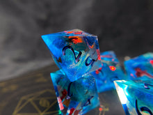 Load image into Gallery viewer, Hunter in the Waves - Smite d8 Set