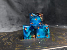 Load image into Gallery viewer, Champion of the Deep - Three Star-Pip d6s