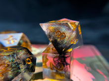 Load image into Gallery viewer, Metamagic - Set of 8 Dice