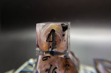 Load image into Gallery viewer, Kinviir - Set of 7 Dice