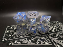 Load image into Gallery viewer, Moon's Grace - Set of 7 Dice