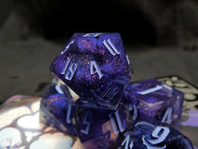Load image into Gallery viewer, Rouhara - Set of 7 Dice
