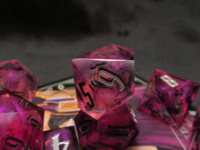 Load image into Gallery viewer, Isidor - Set of 8 Dice