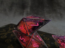 Load image into Gallery viewer, Carmine - Gothic Frame d8 Set