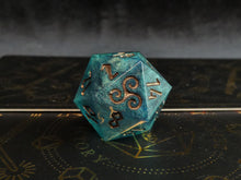 Load image into Gallery viewer, Assorted Single d20s