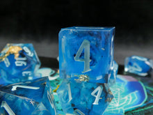 Load image into Gallery viewer, Oath of the Waves - Set of 8 Dice