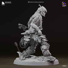 Load image into Gallery viewer, Aloy (Horizon Zero Dawn) - Printed Miniature