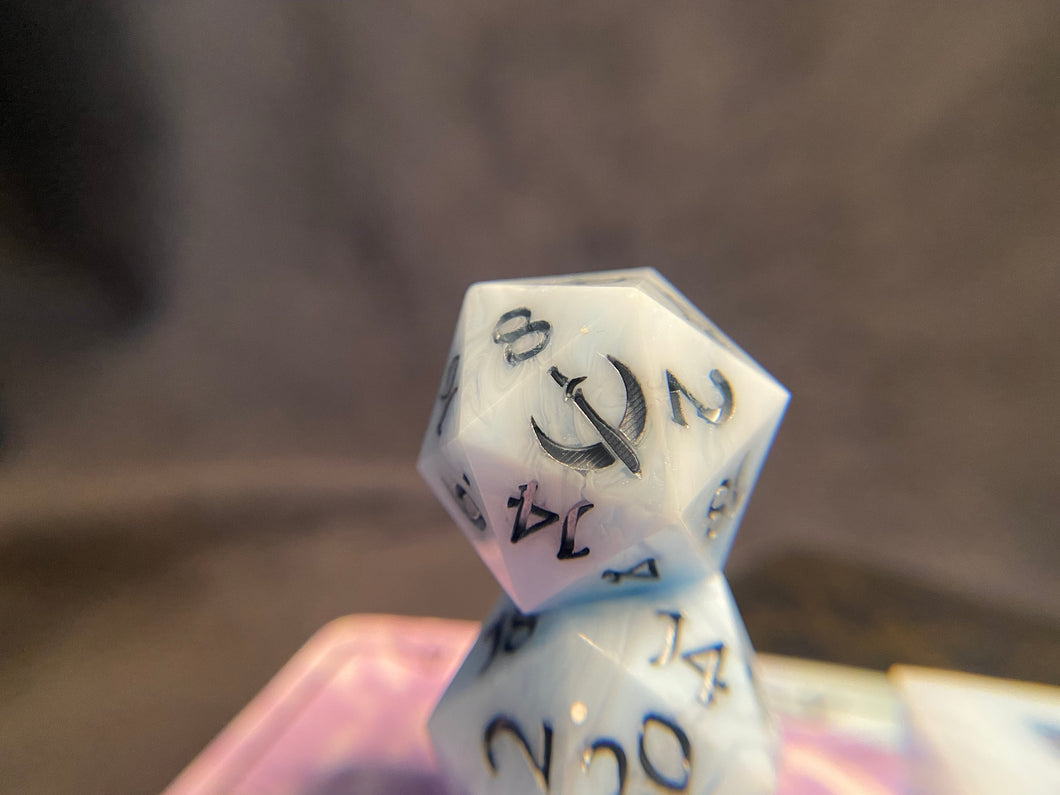 Whitefreeze - Set A - Set of 8 Dice