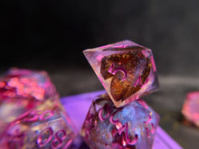 Load image into Gallery viewer, Dreamplague - Set of 8 Dice
