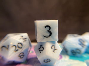 Whitefreeze - Set A - Set of 8 Dice