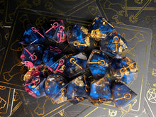 Load image into Gallery viewer, Presence - VtM - Set of 15 Dice
