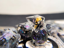 Load image into Gallery viewer, Raven Knight - Mixed Set of 8 Dice
