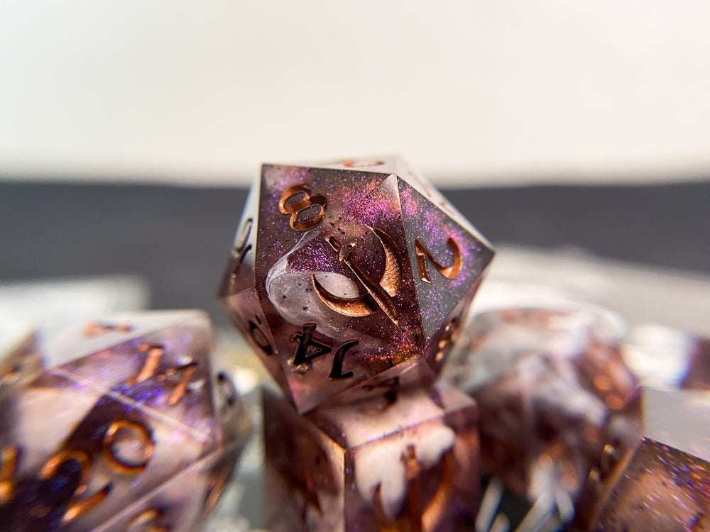 Visions in the Glass - Set B - Set of 8 Dice