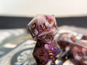 Visions in the Glass - Set B - Set of 8 Dice
