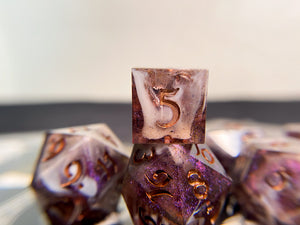 Visions in the Glass - Set B - Set of 8 Dice