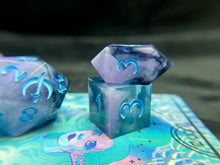 Load image into Gallery viewer, Pop - Set of 8 Dice
