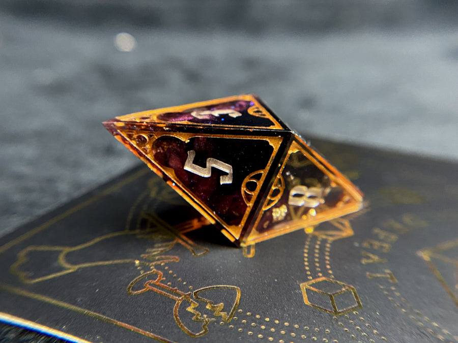 Malice - Gothic Frame d8