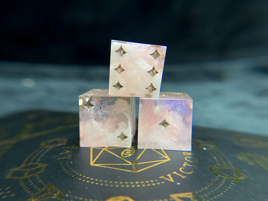 Dreamer - Three Star Pip d6s