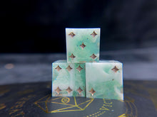 Load image into Gallery viewer, Seafoam - Three Star Pip d6s
