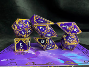 Genderless Monarch - Set of 7 Gothic Frame Dice