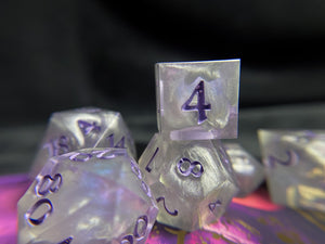 Silver Lady - Set of 8 Dice