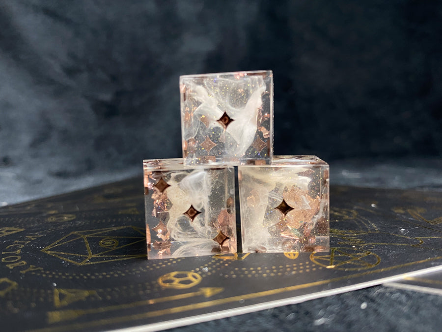 Intrigue - Three Star-Pip d6s