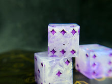 Load image into Gallery viewer, Amethyst - Three Star-Pip d6s
