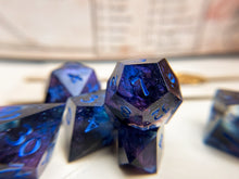 Load image into Gallery viewer, Trickster’s Shadow - Set B - Set of 7 Dice
