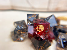 Load image into Gallery viewer, Obfuscate - VtM - Set of 13 Dice
