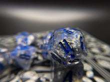 Load image into Gallery viewer, Rovelle - Set of 7 Dice
