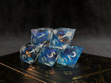Load image into Gallery viewer, Oath of the Waves - Smite d8 Set
