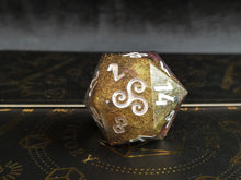 Load image into Gallery viewer, Assorted Single d20s
