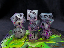 Load image into Gallery viewer, Zeal - Set of 8 Dice
