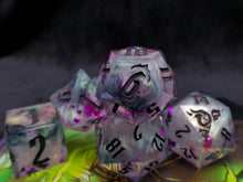 Load image into Gallery viewer, Zeal - Set of 8 Dice
