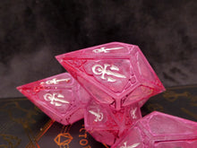 Load image into Gallery viewer, Suzume - Set of 5 VtM Hunger Dice
