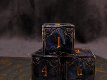 Load image into Gallery viewer, Rana - Gothic Frame d6 Set
