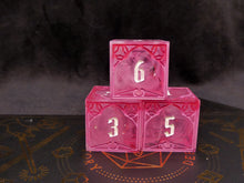 Load image into Gallery viewer, Suzume - Gothic Frame d6 Set
